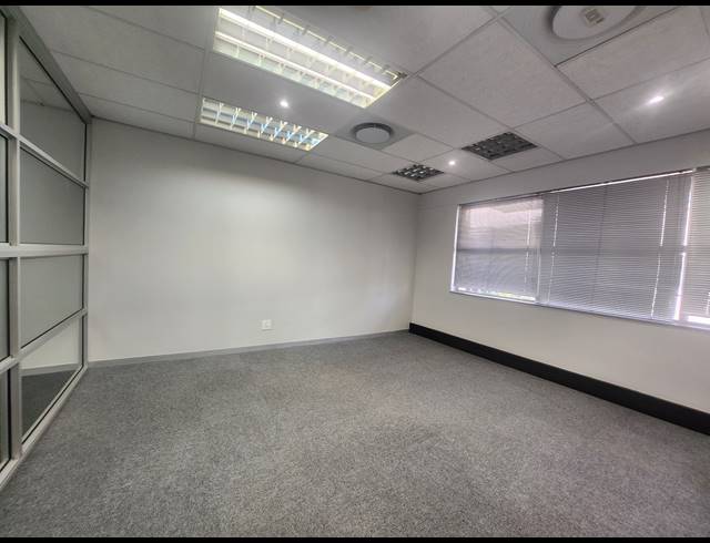 408M² OFFICE TO LET IN WOODMEAD